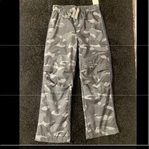 NWT Oshkosh Bgosh thermal Camouflage boys pants 10